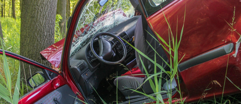 How to Deal with Insurance Adjusters After a Mississippi Car Crash
