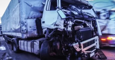 When to Consult an Attorney After a Truck Wreck in Mississippi